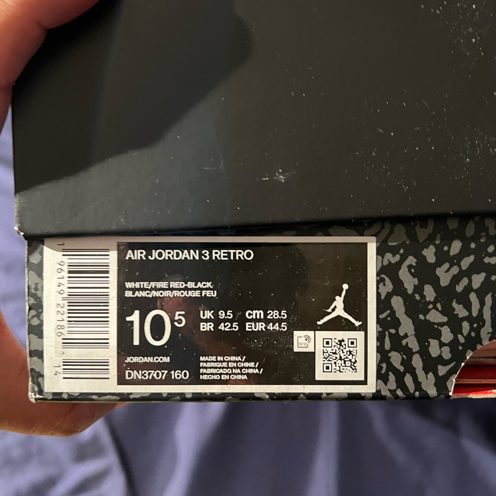 BRAND NEW Jordan Air Jordan 3 Retro White/Grey/Navy Sneakers